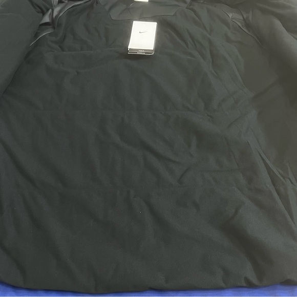 Nike LeBron Premium Utility Hooded Jacket - Picture 4 of 13